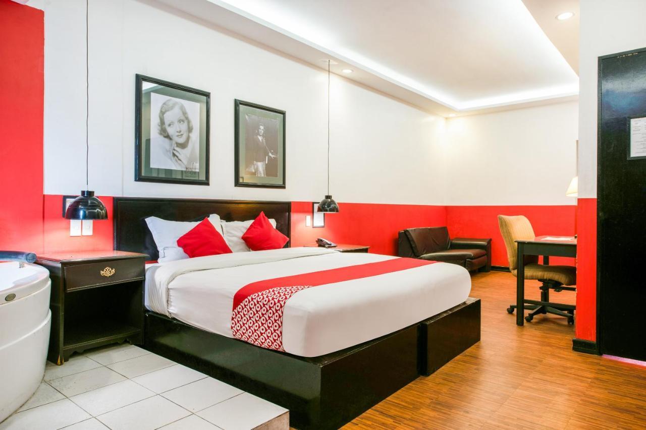 Oyo 432 Diamondwood Hotel Angeles Eksteriør billede